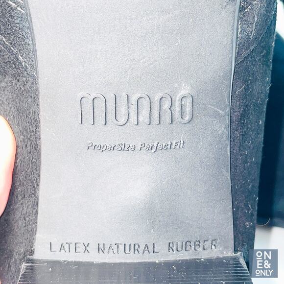 MUNRO Annee Suede Low Ankle Booties Womens Sz 10W Black Almond Toe Block Heels - Picture 7 of 11